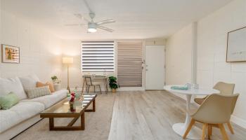 Punahou Hale/Oahuan Tower L condo # 401, Honolulu, Hawaii - photo 4 of 17