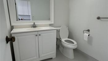 1710 Makiki St Honolulu - Rental - photo 6 of 9