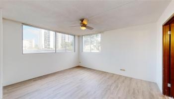 1710 Punahou St Honolulu - Rental - photo 6 of 22