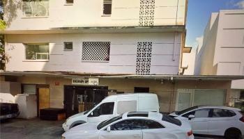 1716 Kalakaua Ave Honolulu - Multi-family - photo 1 of 3