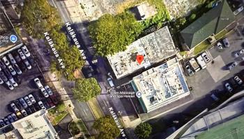 1716 Kalakaua Ave Honolulu - Multi-family - photo 2 of 3