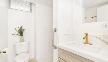 Mokulani Apts condo # 201, Honolulu, Hawaii - photo 6 of 15