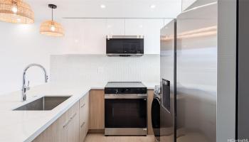 Mokulani Apts condo # 501, Honolulu, Hawaii - photo 2 of 25