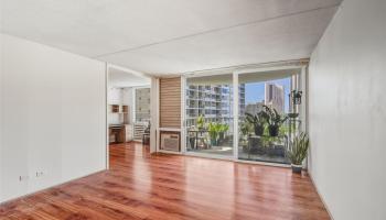 1717 Ala Wai condo # 1109, Honolulu, Hawaii - photo 6 of 25