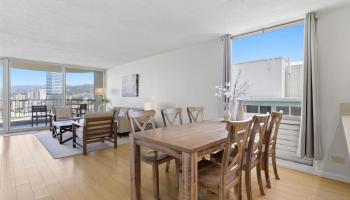 1717 Ala Wai condo # 1501, Honolulu, Hawaii - photo 5 of 25