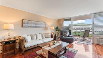 1717 Ala Wai condo # 804, Honolulu, Hawaii - photo 2 of 19