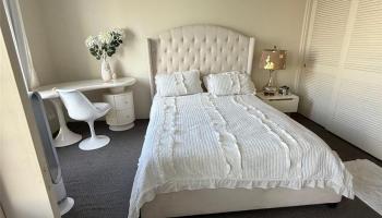 1717 Ala Wai Blvd Honolulu - Rental - photo 5 of 10