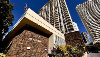 1717 Ala Wai Blvd Honolulu - Rental - photo 2 of 21