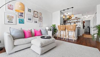 Citron Villa condo # 709, Honolulu, Hawaii - photo 3 of 20