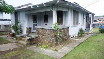 1718 Aupuni St Kamehameha Heights, Honolulu home - photo 0 of 10 1718 Aupuni St Kamehameha Heights, Honolulu home - photo 0 of 10