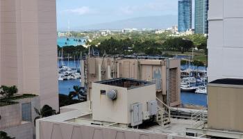 Tradewinds Hotel Inc condo # 1405 A, Honolulu, Hawaii - photo 5 of 22