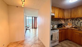 Tradewinds Hotel Inc condo # 1506B, Honolulu, Hawaii - photo 3 of 18