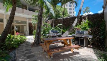 Tradewinds Hotel Inc condo # 205A, Honolulu, Hawaii - photo 5 of 5
