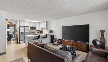 Tradewinds Hotel Inc condo # 407A, Honolulu, Hawaii - photo 1 of 25