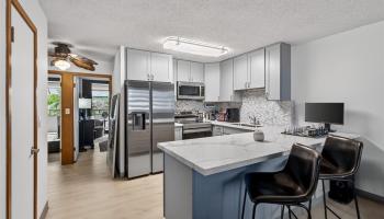 Tradewinds Hotel Inc condo # 407A, Honolulu, Hawaii - photo 2 of 25