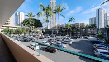 Tradewinds Hotel Inc condo # B208, Honolulu, Hawaii - photo 2 of 18