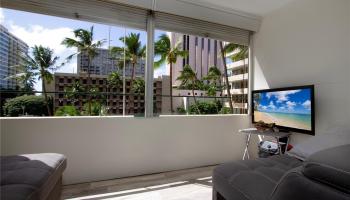 Tradewinds Hotel Inc condo # B402, Honolulu, Hawaii - photo 1 of 14