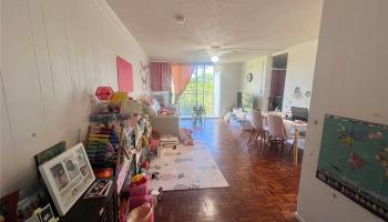 Nuuanu Park Place condo # B609, Honolulu, Hawaii - photo 3 of 8