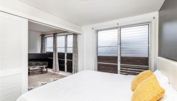 Hale Poki condo # 207, Honolulu, Hawaii - photo 4 of 5