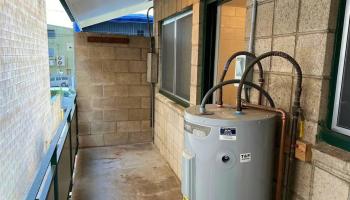 1722 Democrat St Honolulu - Multi-family - photo 2 of 8