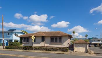 1724 School Street Kalihi-lower, Honolulu home - photo 1 of 14 1724 School Street Kalihi-lower, Honolulu home - photo 1 of 14