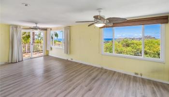 1729  Iwi Way Wilhelmina, Diamond Head home - photo 4 of 19