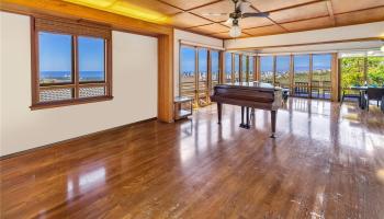 1732-A  Mikahala Way Wilhelmina, Diamond Head home - photo 6 of 25