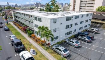 Tiare Apts condo # 106, Honolulu, Hawaii - photo 2 of 21