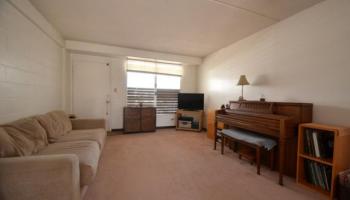 Union Plaza condo # 505B, Honolulu, Hawaii - photo 5 of 13