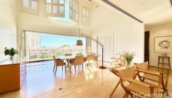 Courtyards At Punahou condo # 1, Honolulu, Hawaii - photo 2 of 24