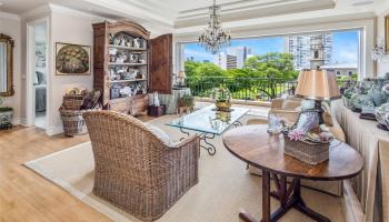 Courtyards At Punahou condo # 25, Honolulu, Hawaii - photo 5 of 25