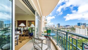 Courtyards At Punahou condo # 9, Honolulu, Hawaii - photo 6 of 25