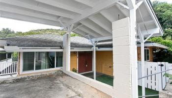 1740  Kamohoalii Street Kalihi-upper, Honolulu home - photo 3 of 25