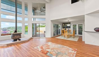 1740  Mikahala Way Wilhelmina, Diamond Head home - photo 6 of 15