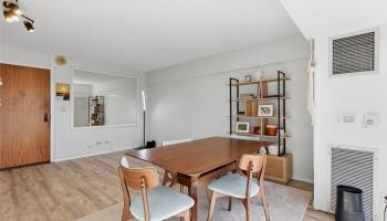 Century Center condo # 1903, Honolulu, Hawaii - photo 6 of 25