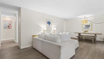 Century Center condo # 3803, Honolulu, Hawaii - photo 4 of 25