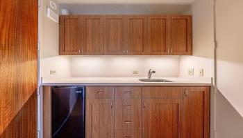 Century Center condo # 912, Honolulu, Hawaii - photo 5 of 15