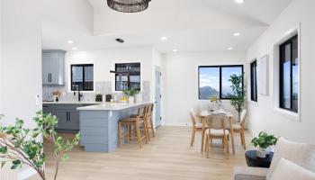 1758 Mikahala Way Honolulu - Multi-family - photo 6 of 25