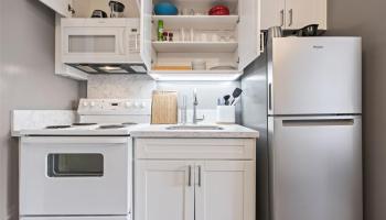 Ilikai Marina condo # 1297, Honolulu, Hawaii - photo 4 of 23