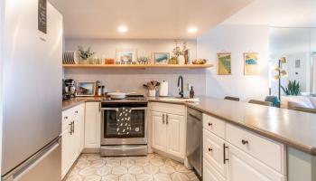 Ilikai Marina condo # 492, Honolulu, Hawaii - photo 4 of 25