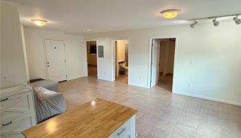 1774 E Palolo Ave Honolulu - Rental - photo 4 of 11