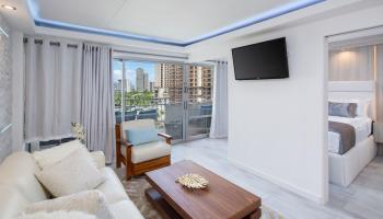 Ilikai Apt Bldg condo # 1005, Honolulu, Hawaii - photo 3 of 12