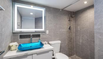 Ilikai Apt Bldg condo # 1005, Honolulu, Hawaii - photo 6 of 12