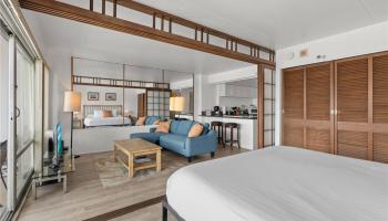 Ilikai Apt Bldg condo # 1333, Honolulu, Hawaii - photo 5 of 16