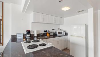 Ilikai Apt Bldg condo # 1333, Honolulu, Hawaii - photo 6 of 16