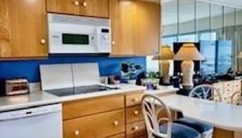 Ilikai Apt Bldg condo # 1935, Honolulu, Hawaii - photo 4 of 13