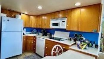 Ilikai Apt Bldg condo # 1935, Honolulu, Hawaii - photo 5 of 13