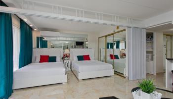 Ilikai Apt Bldg condo # 2142, Honolulu, Hawaii - photo 4 of 15