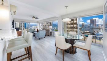 Ilikai Apt Bldg condo # 2209, Honolulu, Hawaii - photo 1 of 25