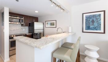 Ilikai Apt Bldg condo # 2430, Honolulu, Hawaii - photo 4 of 11